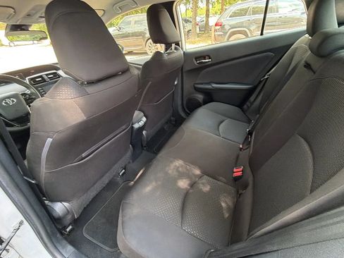 Used 2021 Toyota Prius LE AWD/4WD image 19