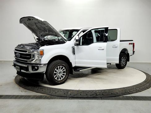 Used 2022 Ford F250 Lariat w/ Lariat Value Package image 11