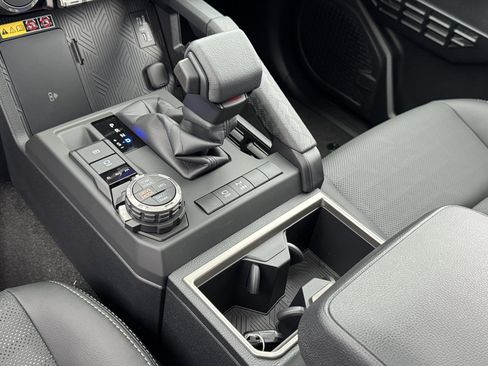 New 2026 Toyota 4Runner TRD Off-Road Premium AWD/4WD image 19