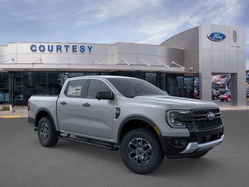 New 2026 Ford Ranger XLT w/ Equipment Group 301A High image 7