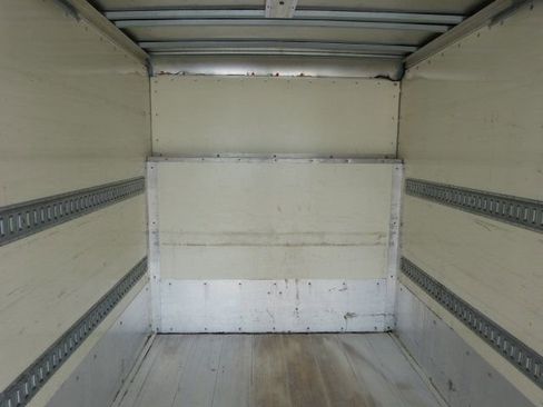Used 2017 Chevrolet Express 3500 RWD image 27