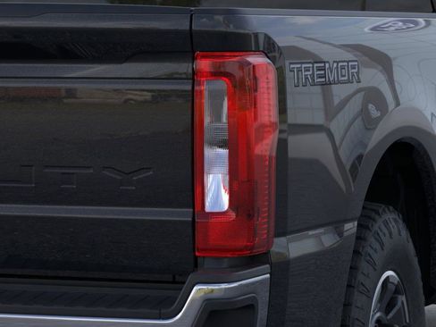 New 2026 Ford F250 XLT w/ Tremor Off-Road Package image 21