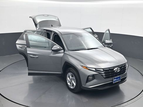 Certified 2024 Hyundai Tucson SE image 29