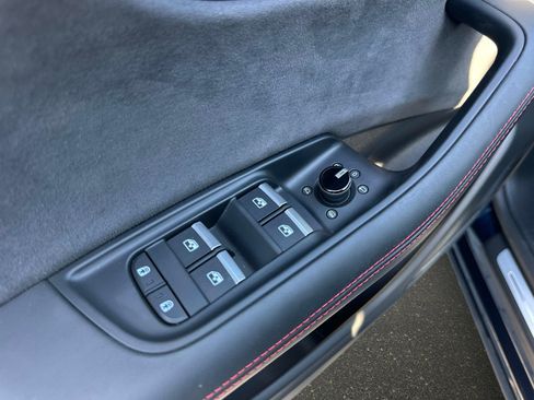 Used 2024 Audi RS Q8 image 18