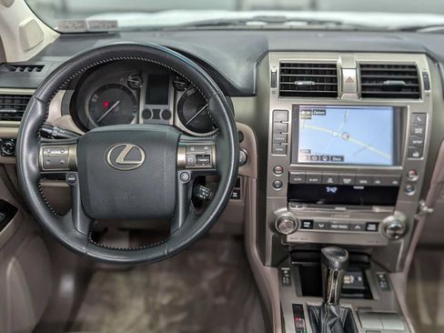 Used 2018 Lexus GX 460 w/ Navigation Package AWD/4WD image 5