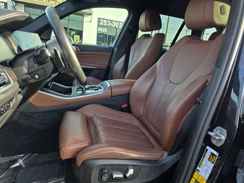 Used 2022 BMW X5 xDrive45e w/ M Sport Package image 28