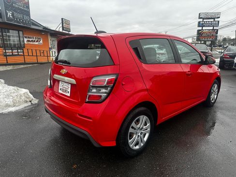 Used 2020 Chevrolet Sonic LT image 5