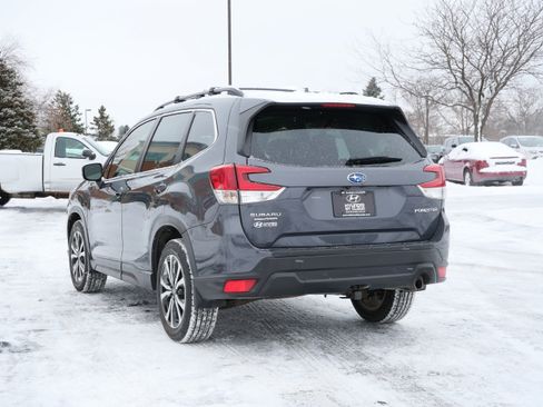 Used 2021 Subaru Forester Limited w/ Popular Package #3 image 3