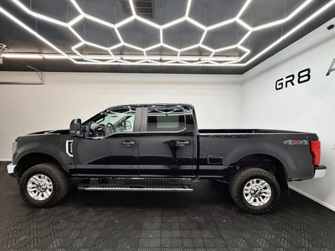 Used 2018 Ford F250 XL w/ STX Appearance Package image 4