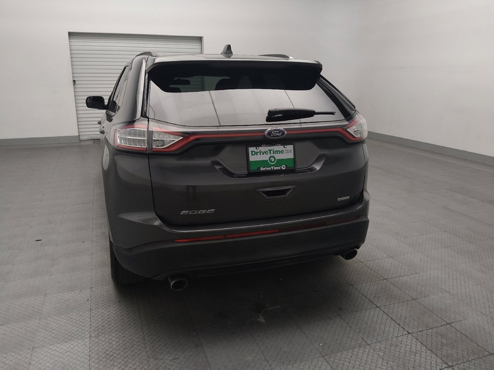 Used 2018 Ford Edge SE FWD image 6
