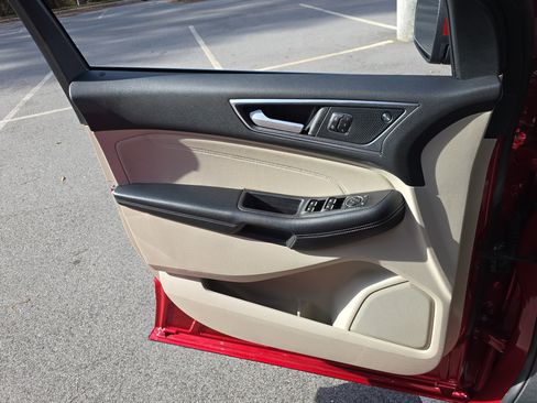 Used 2023 Ford Edge Titanium w/ Equipment Group 301A image 26