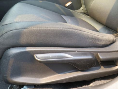 Used 2019 Honda Accord LX image 10