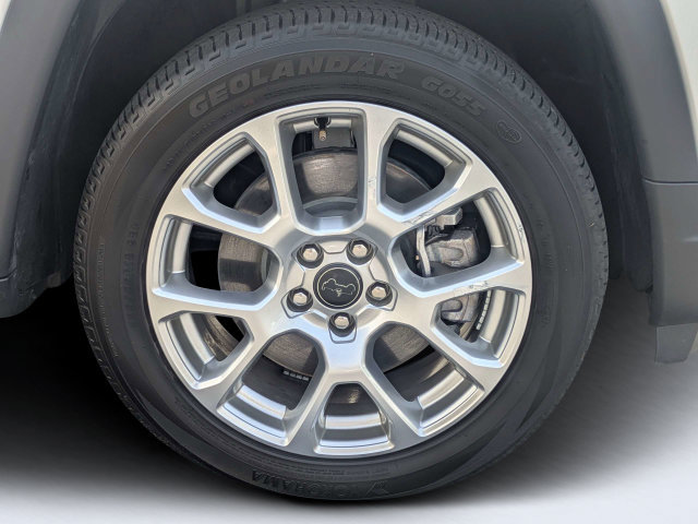 Used 2025 Jeep Compass Limited AWD/4WD image 11