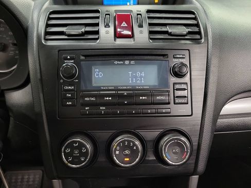Used 2015 Subaru Forester 2.5i Premium w/ All-Weather Package AWD/4WD image 20