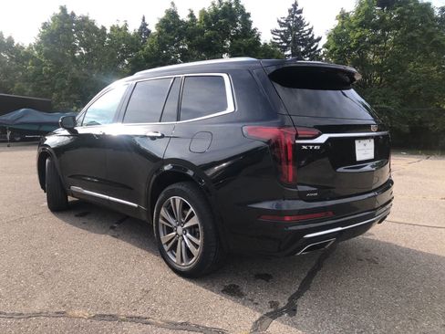 Used 2021 Cadillac XT6 Premium Luxury AWD/4WD image 5