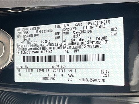 New 2026 Lincoln Corsair Premiere image 13