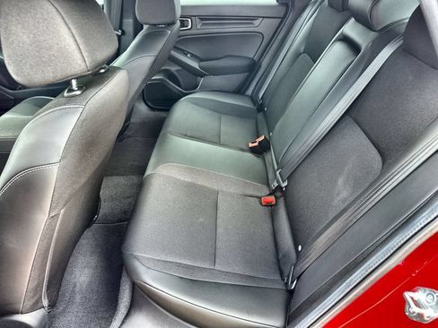 Used 2025 Honda Civic Sport image 16