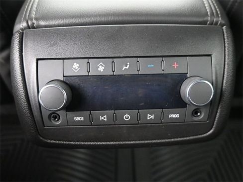 Used 2017 Buick Enclave Premium w/ Trailering Package image 22