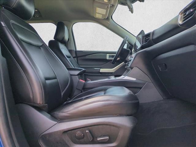 Used 2022 Ford Explorer XLT w/ Equipment Group 202A RWD image 20
