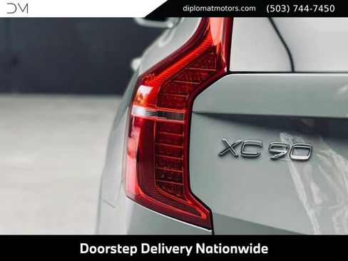 Used 2024 Volvo XC90 T8 Plus AWD/4WD image 14