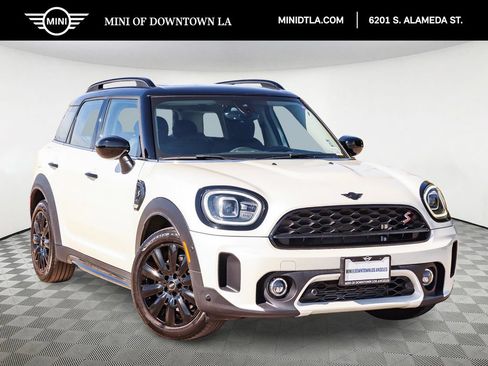 Used 2024 MINI Cooper Countryman S FWD image 1