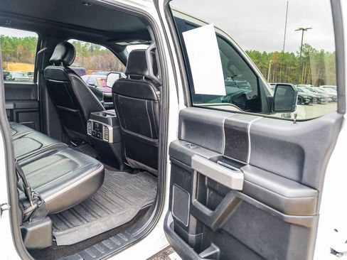 Certified 2018 Ford F150 Platinum w/ Equipment Group 701A Luxury image 14