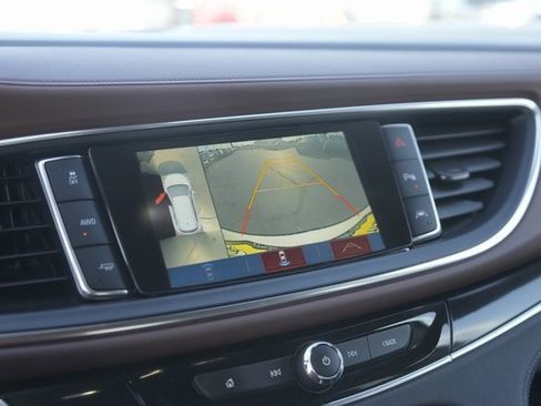 Used 2018 Buick Enclave Avenir w/ Avenir Technology Package image 27