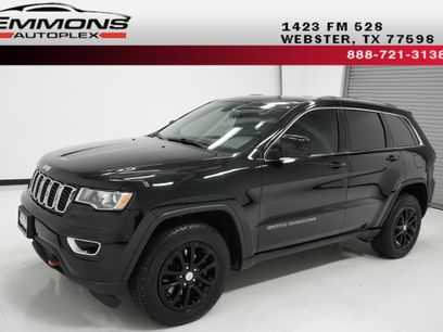 Used 2021 Jeep Grand Cherokee Laredo