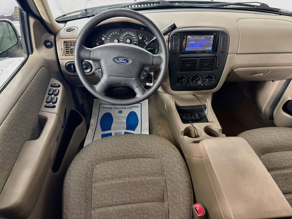 Used 2004 Ford Explorer XLS RWD image 26