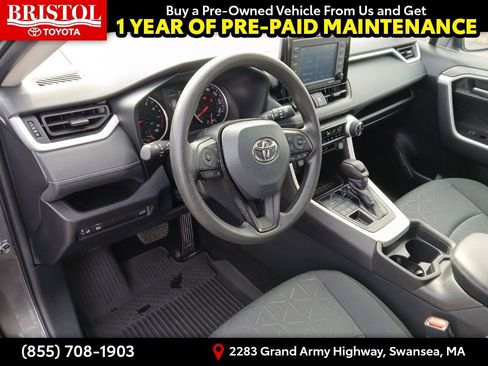Used 2021 Toyota RAV4 XLE w/ Convenience Package image 14
