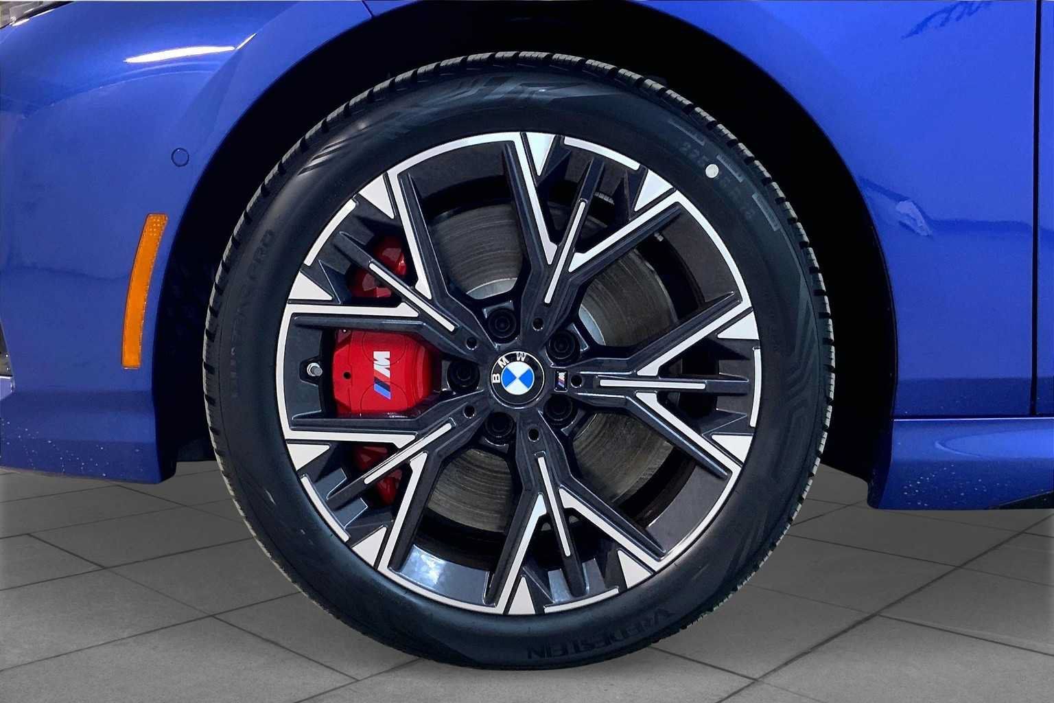 New 2025 BMW M235i xDrive w/ Premium Package AWD/4WD image 11