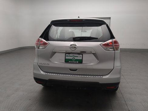 Used 2015 Nissan Rogue S FWD image 7