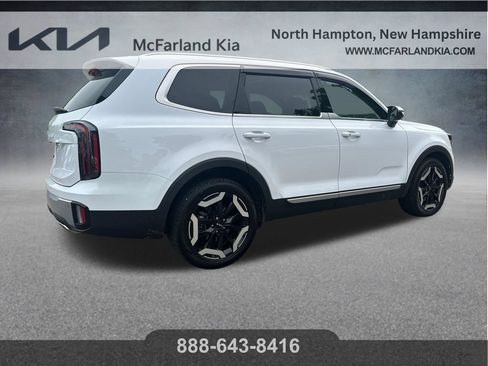 Used 2023 Kia Telluride EX w/ EX Captain's Chair Package FWD image 6