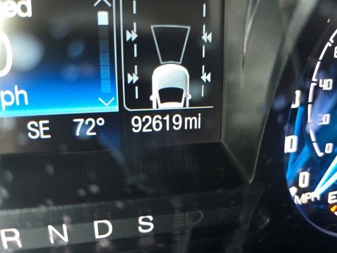 Used 2019 Ford Ranger XLT w/ Equipment Group 302A Luxury image 16