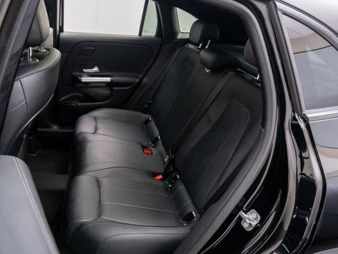 Certified 2026 Mercedes-Benz GLA 250 4MATIC image 18