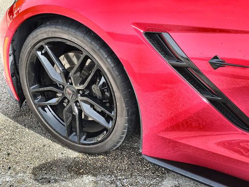 Used 2015 Chevrolet Corvette Stingray Z51 w/ 2LT Preferred Equipment Group image 10