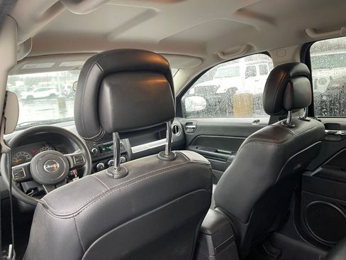 Used 2014 Jeep Compass Sport w/ Power Value Group image 13