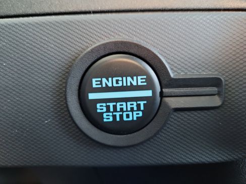 Used 2024 Ford Bronco Badlands image 29