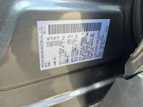 Used 2026 Nissan Rogue SV FWD image 31