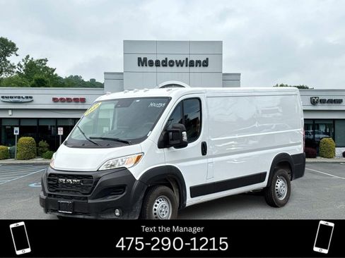 Used 2025 RAM ProMaster 2500 w/ Premium Convenience Group image 1