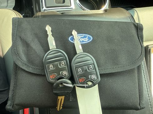 Used 2012 Ford F150 Platinum AWD/4WD image 26