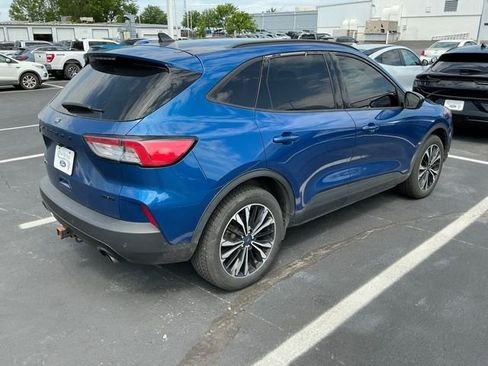 Used 2022 Ford Escape SEL w/ SEL Stealth AWD Package image 5