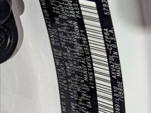 Used 2020 Toyota Camry XSE w/ Navigation Package image 22