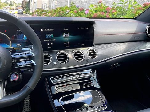 Used 2023 Mercedes-Benz E 53 AMG 4MATIC Sedan image 6