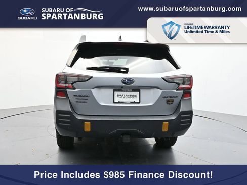Used 2022 Subaru Outback Wilderness w/ Wilderness Package image 6