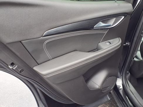 Used 2023 Buick Envision Essence AWD/4WD image 5