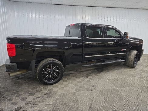 Used 2017 Chevrolet Silverado 2500 LTZ w/ Duramax Plus Package AWD/4WD image 4