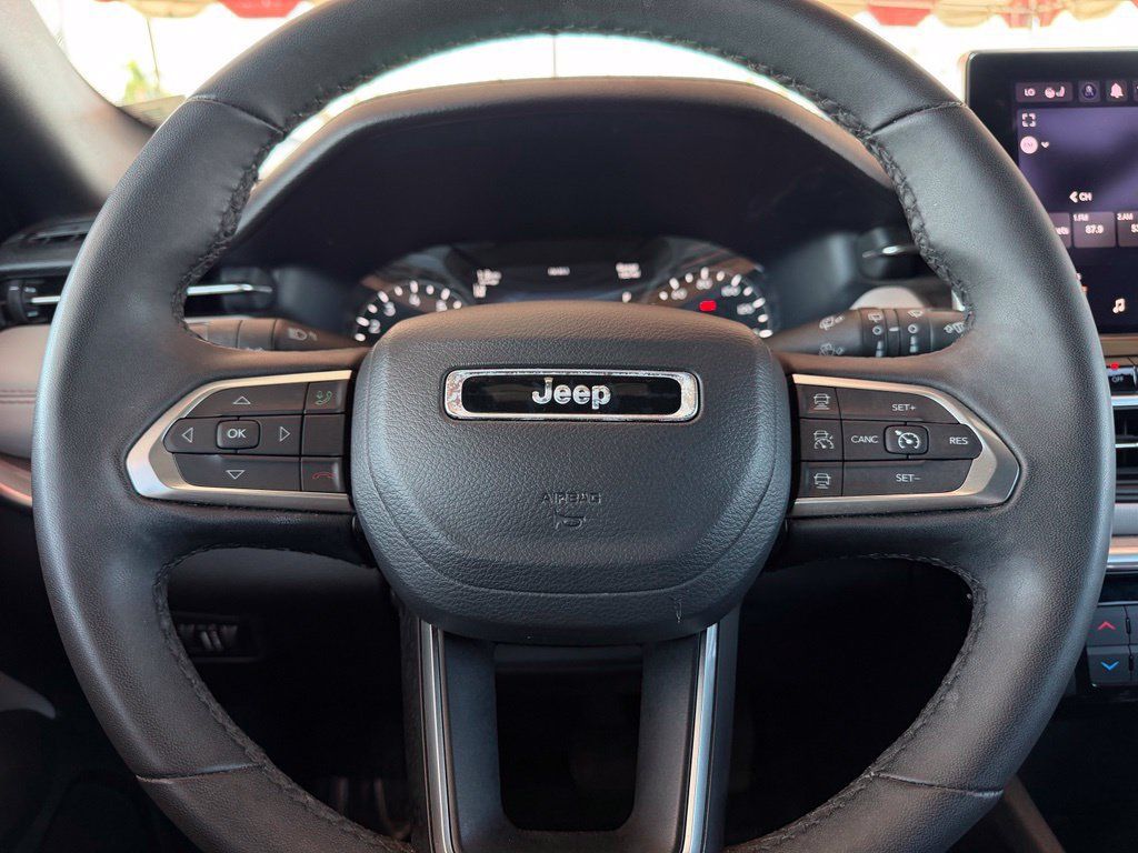 Used 2024 Jeep Compass Limited AWD/4WD image 24