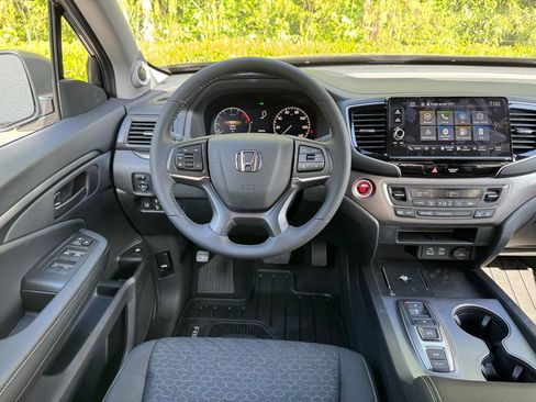 New 2026 Honda Ridgeline Sport image 13