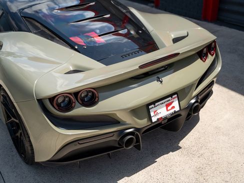 Used 2020 Ferrari F8 Tributo RWD image 19